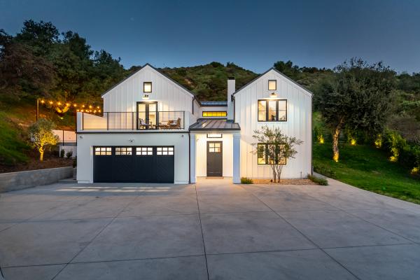 2950 Oak Glen Road, Glendale Photo